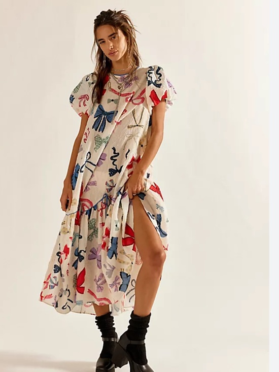 Free People Dresses & Skirts - Free People Tied In A Bow Floral Multicolor Puff-Sleeve Midi Dress
